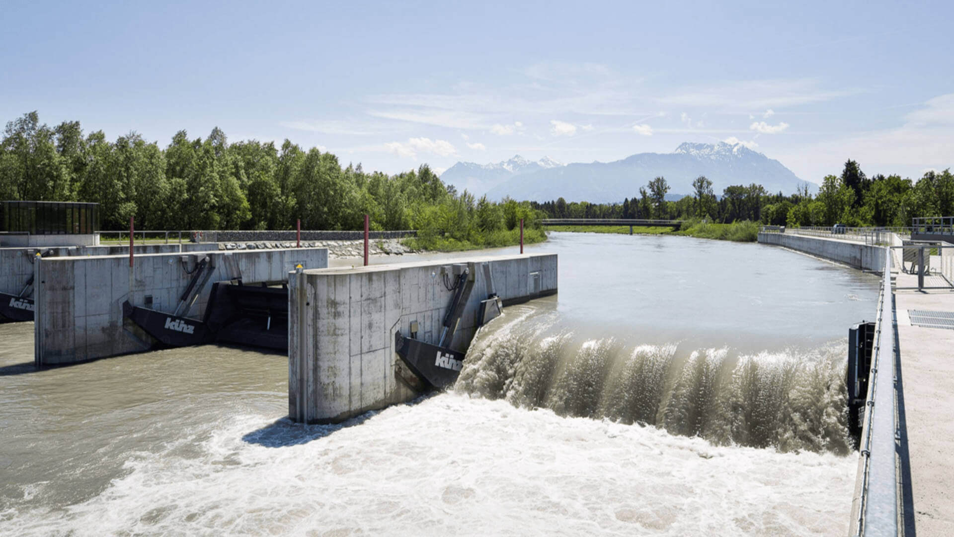 Hydroelektrownia na rzece Stryj